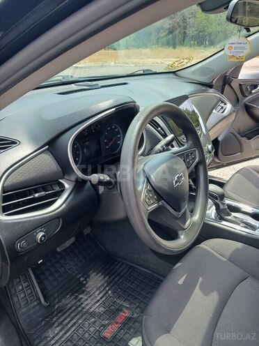Chevrolet Malibu-13