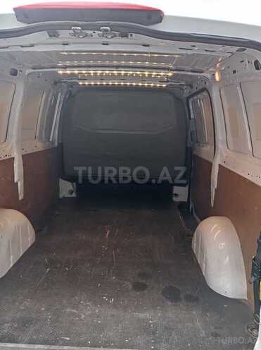 Mercedes Vito-5