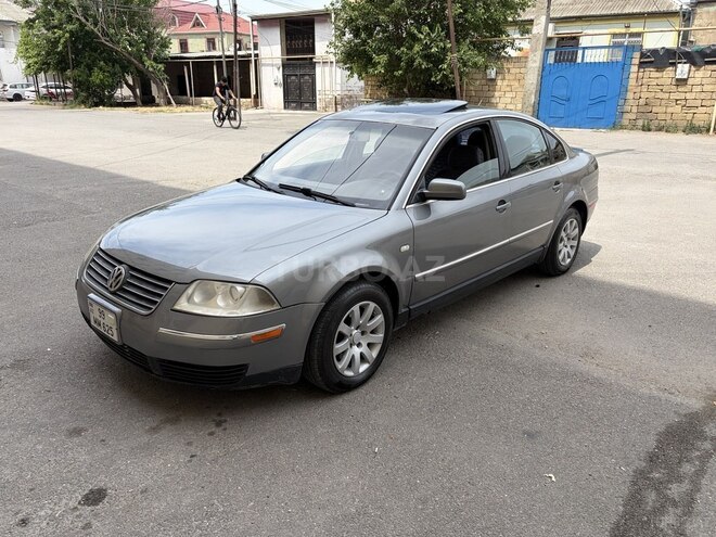 Volkswagen Passat-2