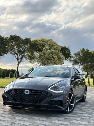 Hyundai Sonata-4