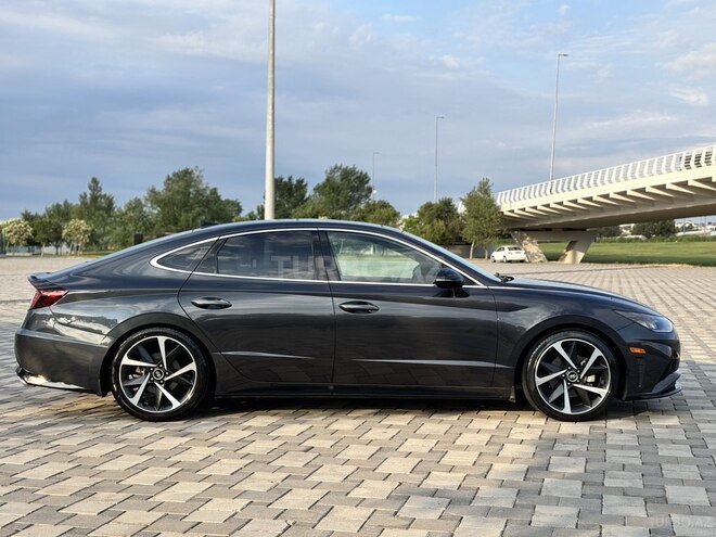 Hyundai Sonata-7