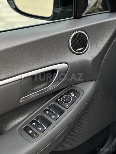 Hyundai Sonata-11