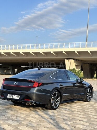 Hyundai Sonata-10