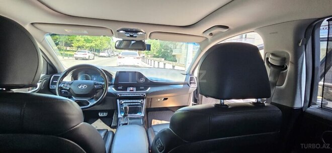 Hyundai Grandeur-10