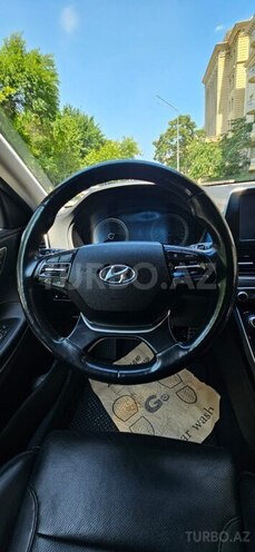 Hyundai Grandeur-12