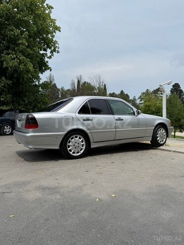 Mercedes C 230-5