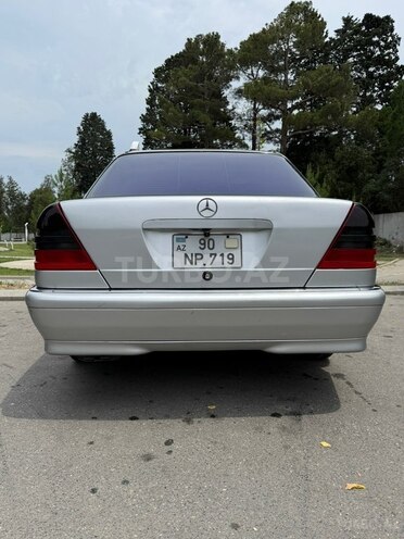 Mercedes C 230-4