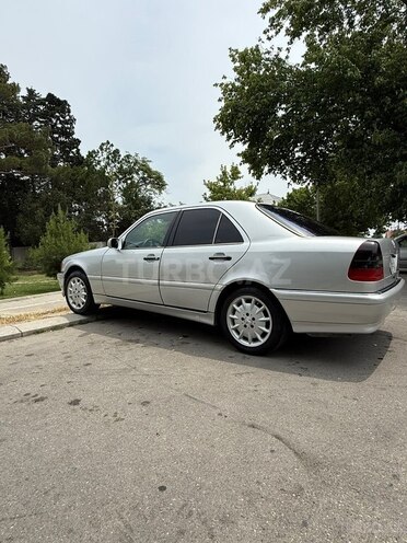 Mercedes C 230-2