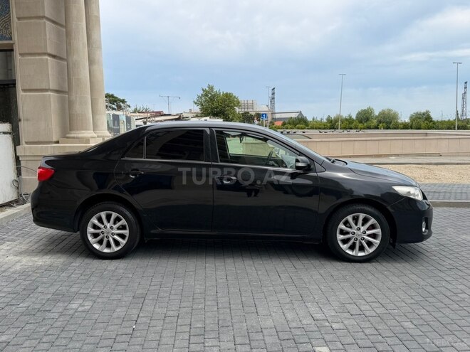 Toyota Corolla-4