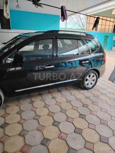 Kia Carens-7