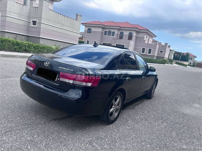 Hyundai Sonata-5