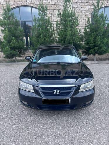 Hyundai Sonata-1