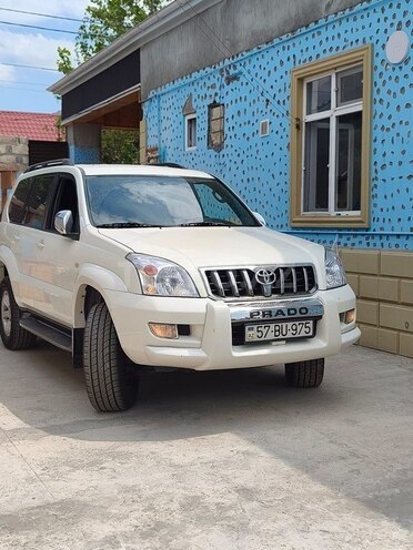 Toyota Land Cruiser Prado-3