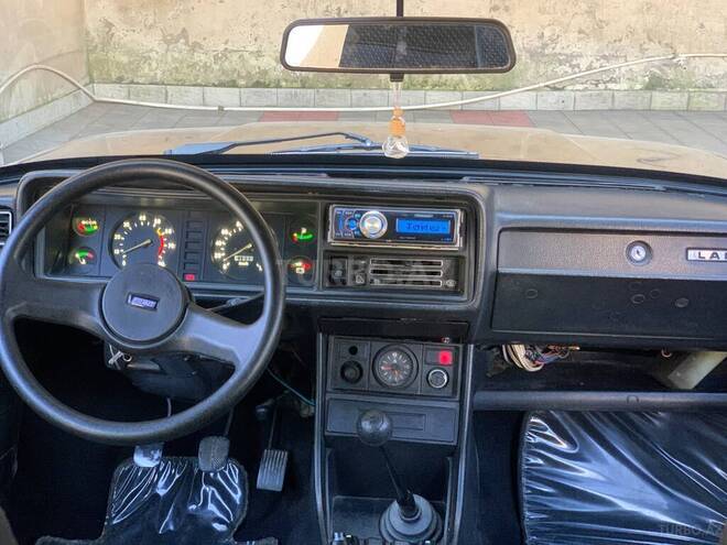 LADA (VAZ) 2107-5