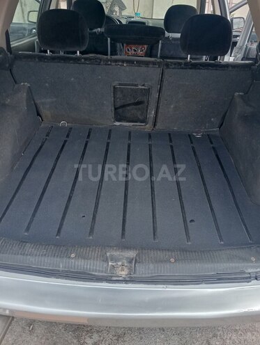 Opel Astra-11
