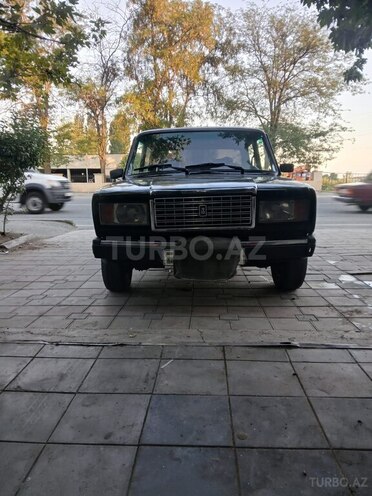 LADA (VAZ) 2107-1