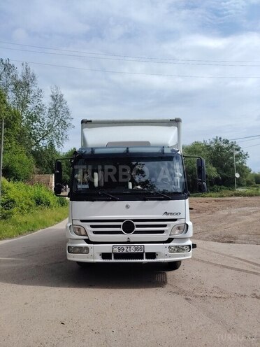 Mercedes Atego 818-1