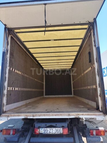 Mercedes Atego 818-13