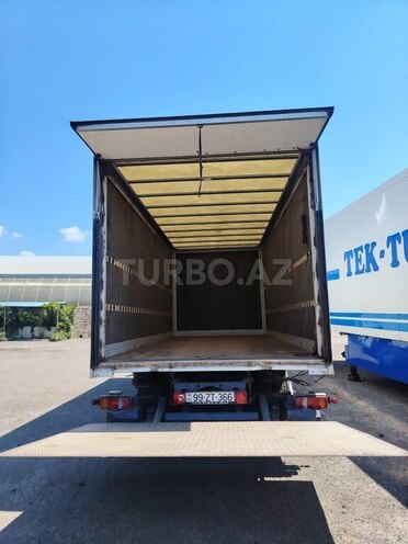Mercedes Atego 818-12