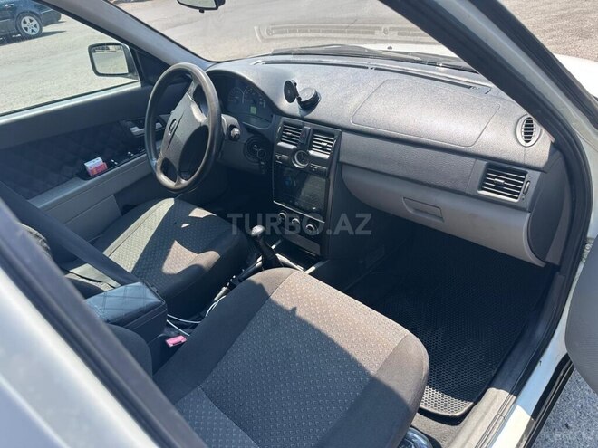 LADA (VAZ) Priora-13