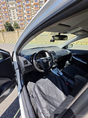 Toyota Corolla-7