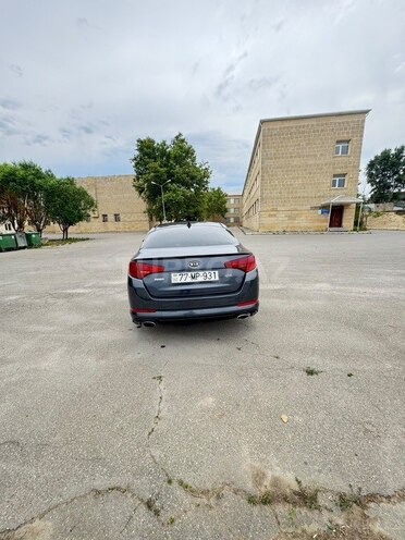 Kia Optima-5