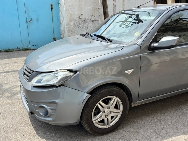 Saipa Saina-8