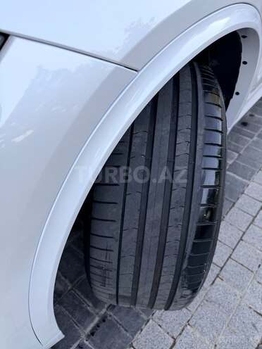 BMW X5-7