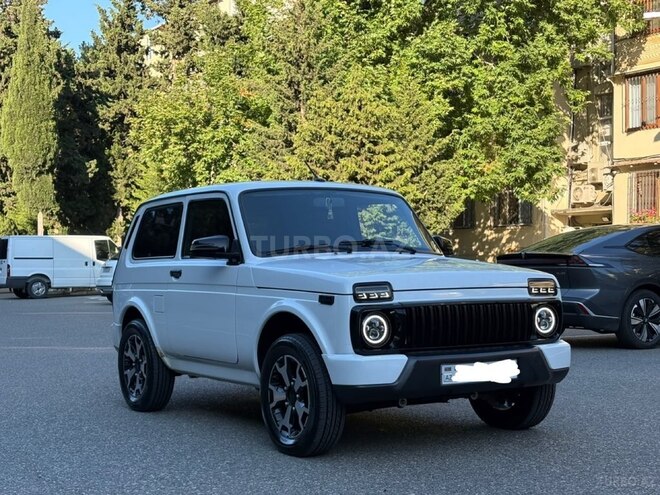 LADA (VAZ) Niva-4