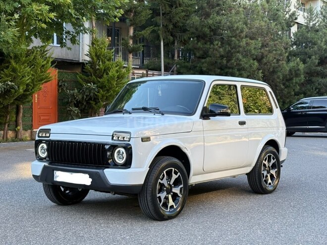 LADA (VAZ) Niva-3