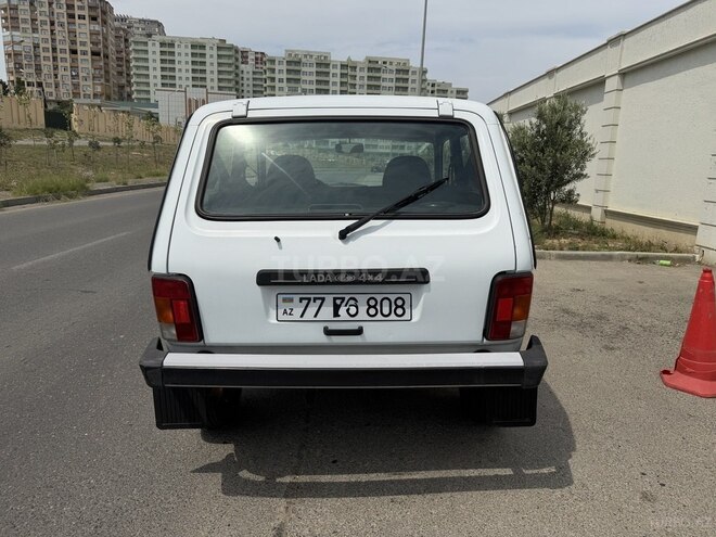 LADA (VAZ) Niva-2