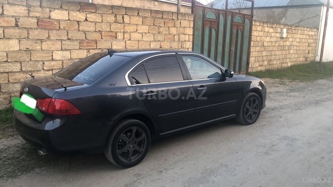 Kia Optima-2