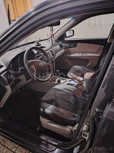 Kia Optima-5