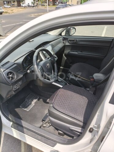 Toyota Corolla Fielder-10