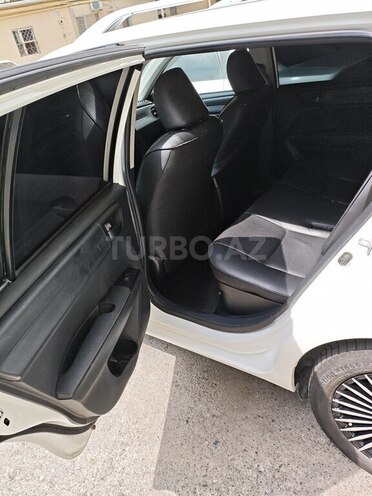 Toyota Corolla Fielder-11