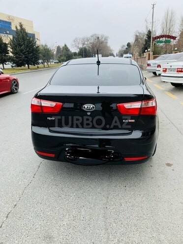 Kia Rio-4
