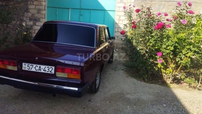 LADA (VAZ) 2107-17