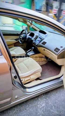 Honda Civic-8