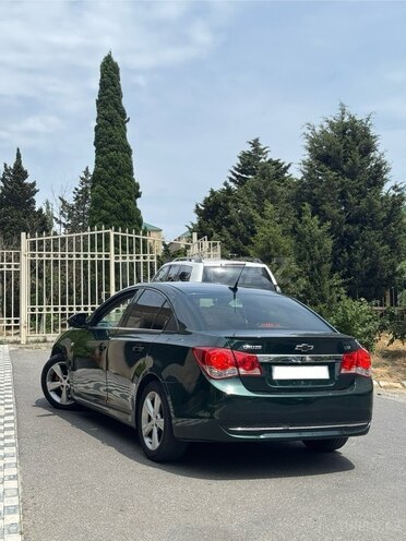 Chevrolet Cruze-2