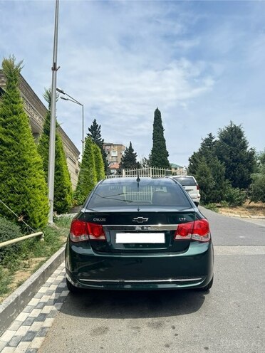 Chevrolet Cruze-11