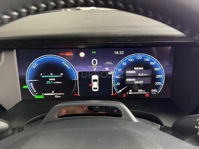 Toyota Camry-12