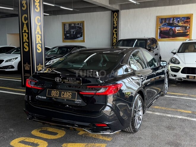 Toyota Camry-14