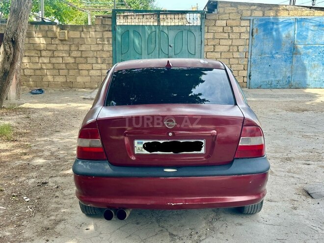 Opel Vectra-2