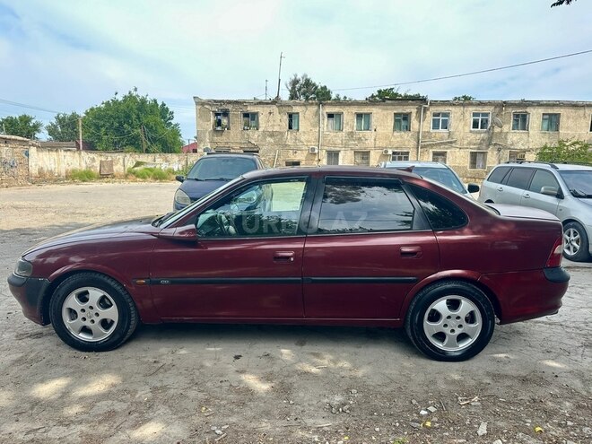 Opel Vectra-5