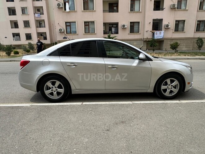 Chevrolet Cruze-4