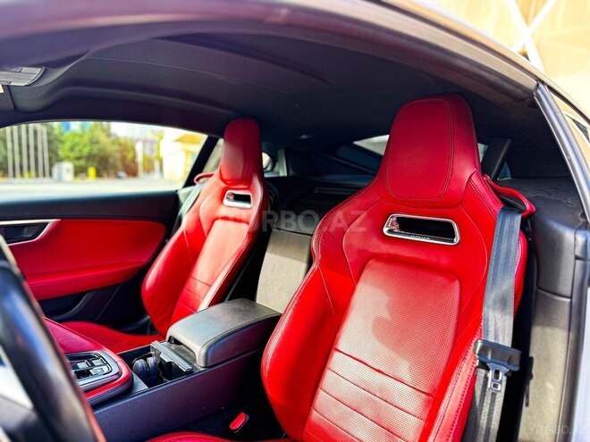 Jaguar F-Type-7