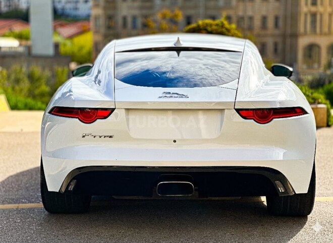 Jaguar F-Type-3