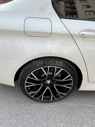 BMW 528-7