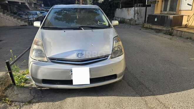 Toyota Prius-1