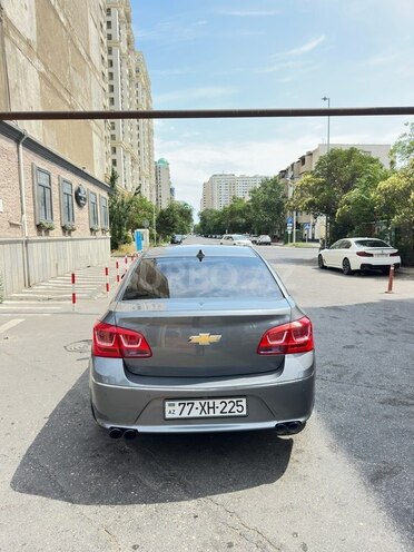Chevrolet Cruze-8